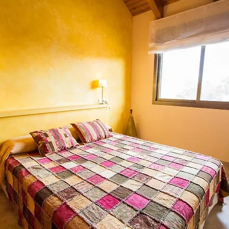 Axa Villa