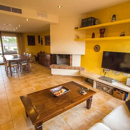 Villa Axa *